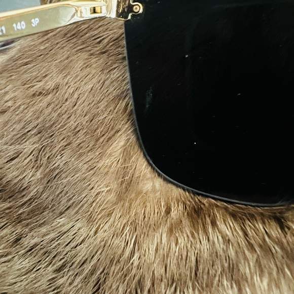 Prada & Burberry sunglass bundle - Picture 7 of 8